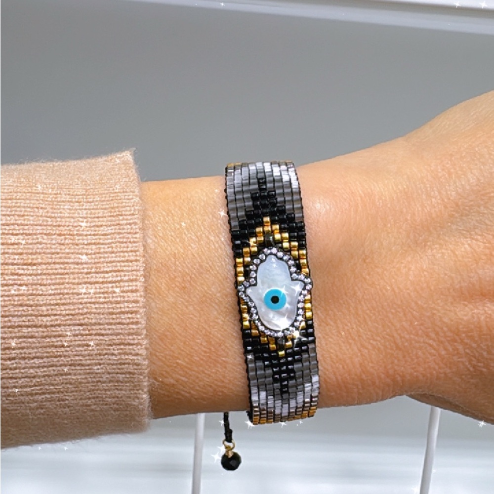 Beaded Evil Eye Hamsa Bracelet